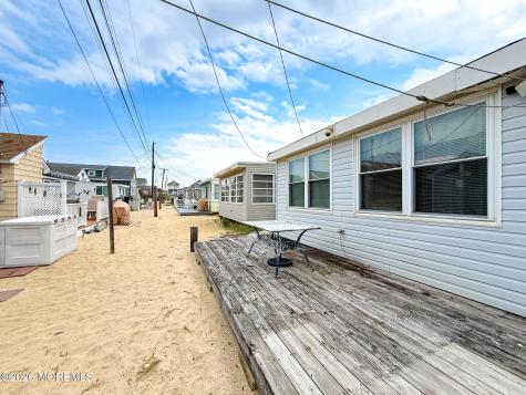 32 9th Lane Seaside Park NJ 08752