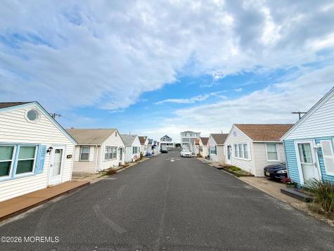 32 9th Lane Seaside Park NJ 08752