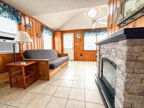 32 9th Lane Seaside Park NJ 08752