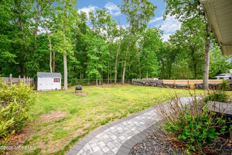 7 Boxwood Terrace Toms River NJ 08755
