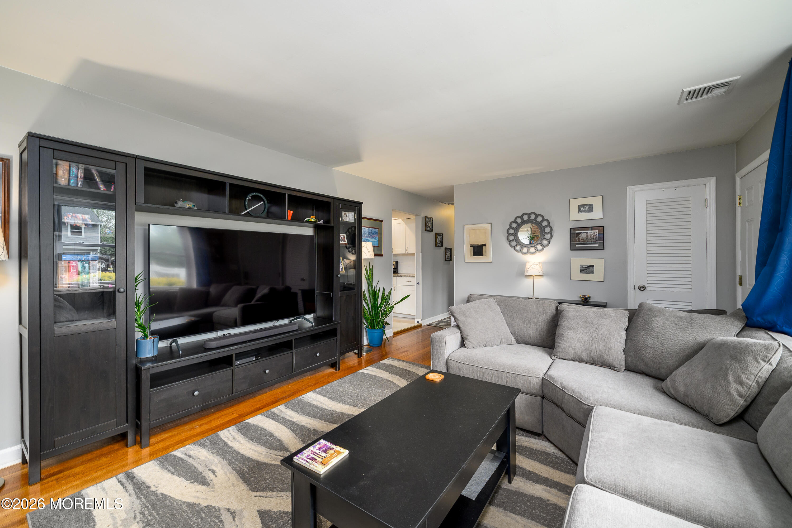 7 Boxwood Terrace Toms River NJ 08755