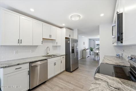 961 Buccaneer Lane Manahawkin NJ 08050