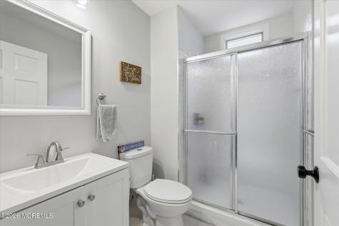 961 Buccaneer Lane Manahawkin NJ 08050