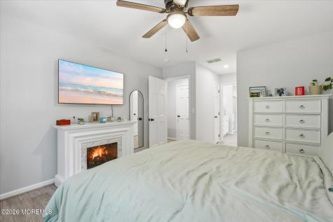961 Buccaneer Lane Manahawkin NJ 08050