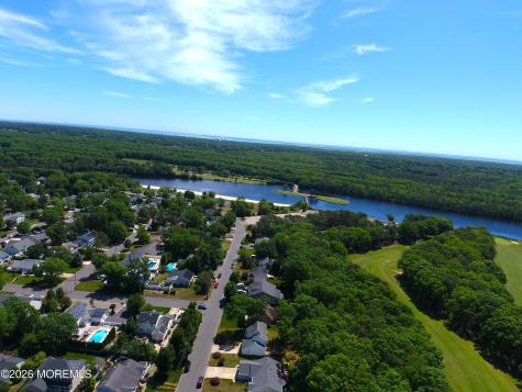 961 Buccaneer Lane Manahawkin NJ 08050