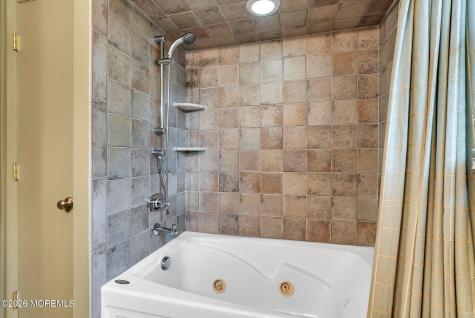 19 Springhouse Road Ocean Twp NJ 07712