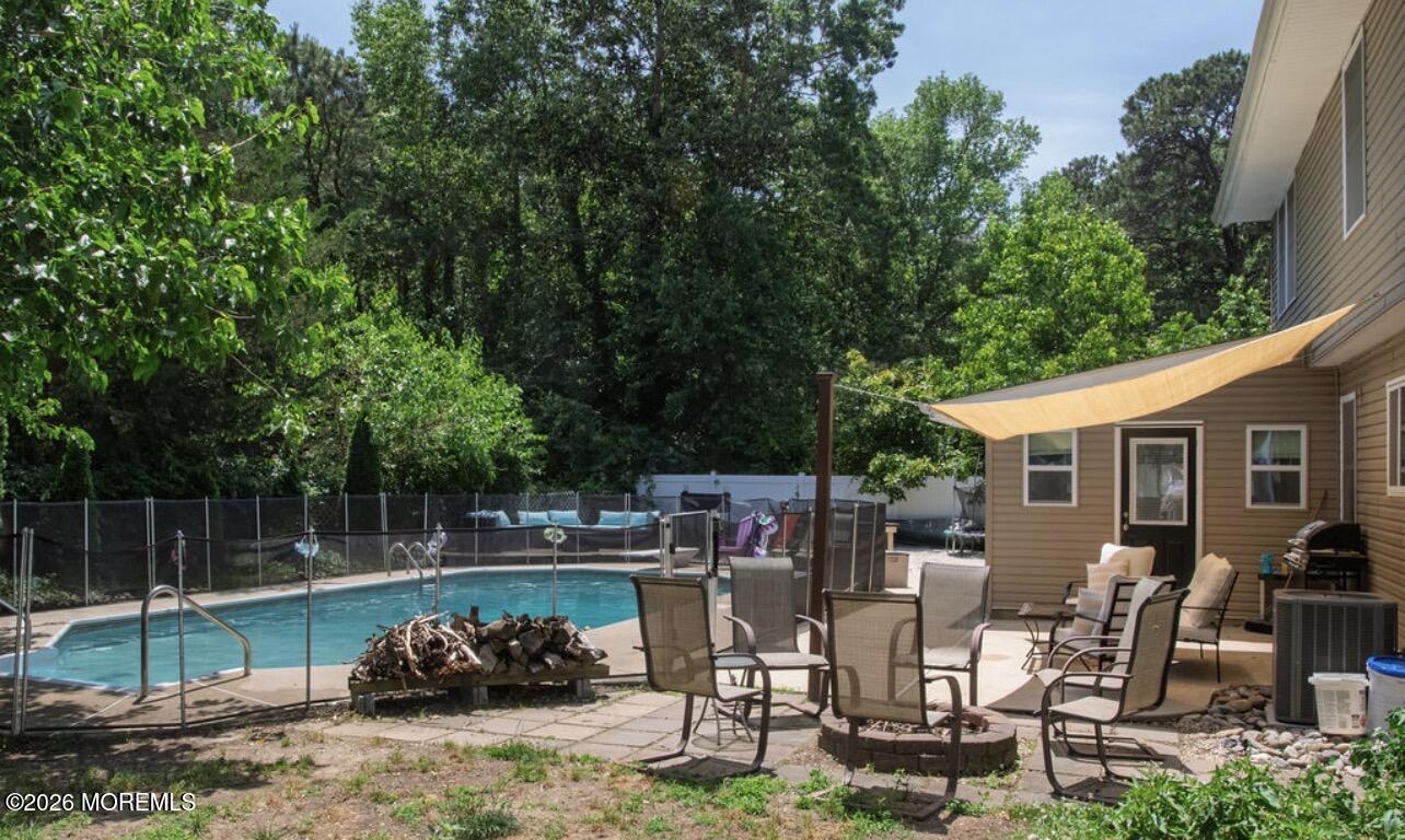 3 Laureldale Court Little Egg Harbor NJ 08087