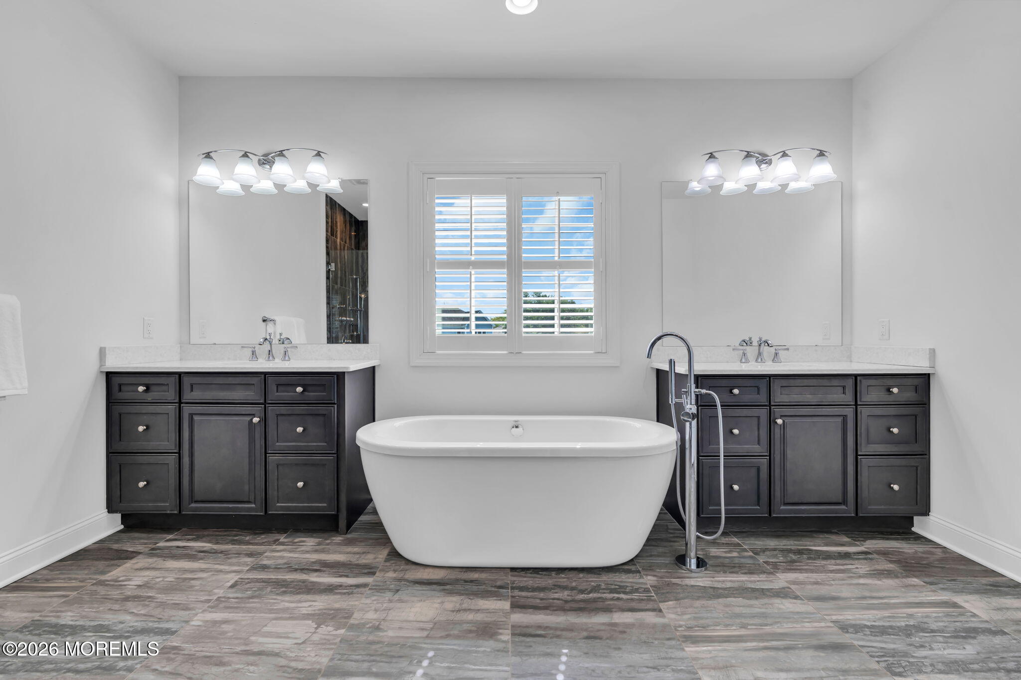 6 Van Note Court Middletown NJ 07748