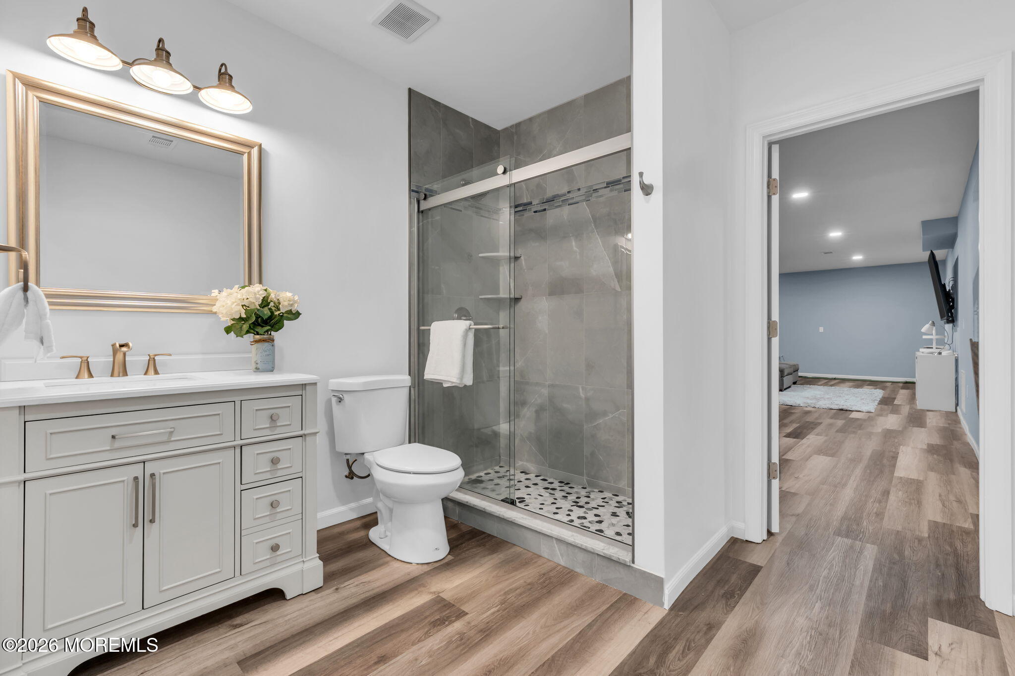 6 Van Note Court Middletown NJ 07748