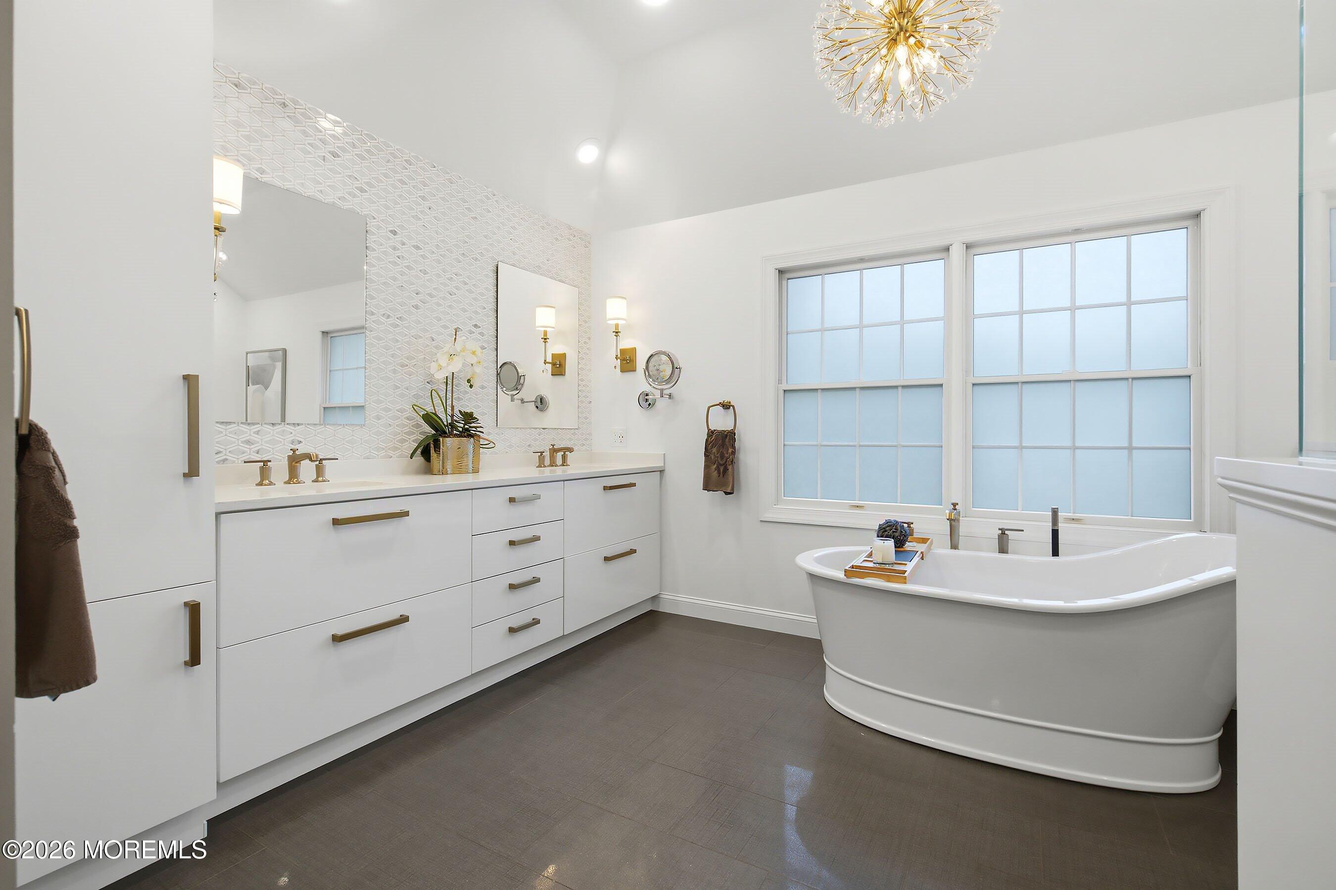 338 Valley View Circle Freehold NJ 07728
