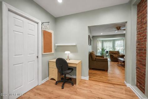 156 Myrtle Avenue Belford NJ 07718