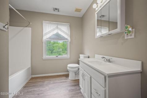156 Myrtle Avenue Belford NJ 07718
