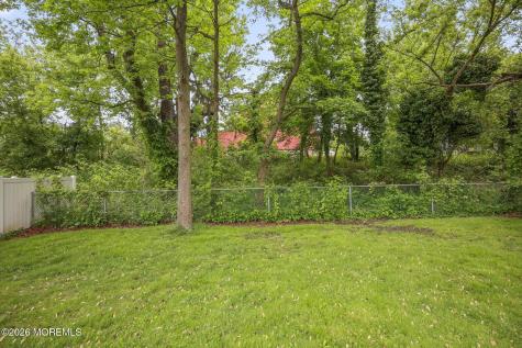 156 Myrtle Avenue Belford NJ 07718