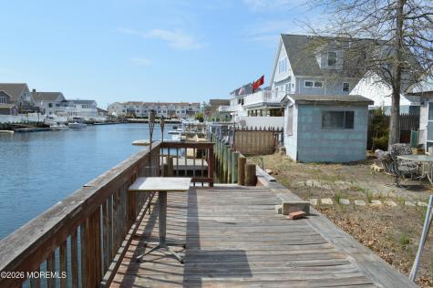 22 N Captains Drive Little Egg Harbor NJ 08087