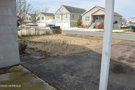 22 N Captains Drive Little Egg Harbor NJ 08087