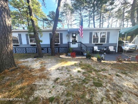 165 Mockingbird Way Manchester NJ 08759