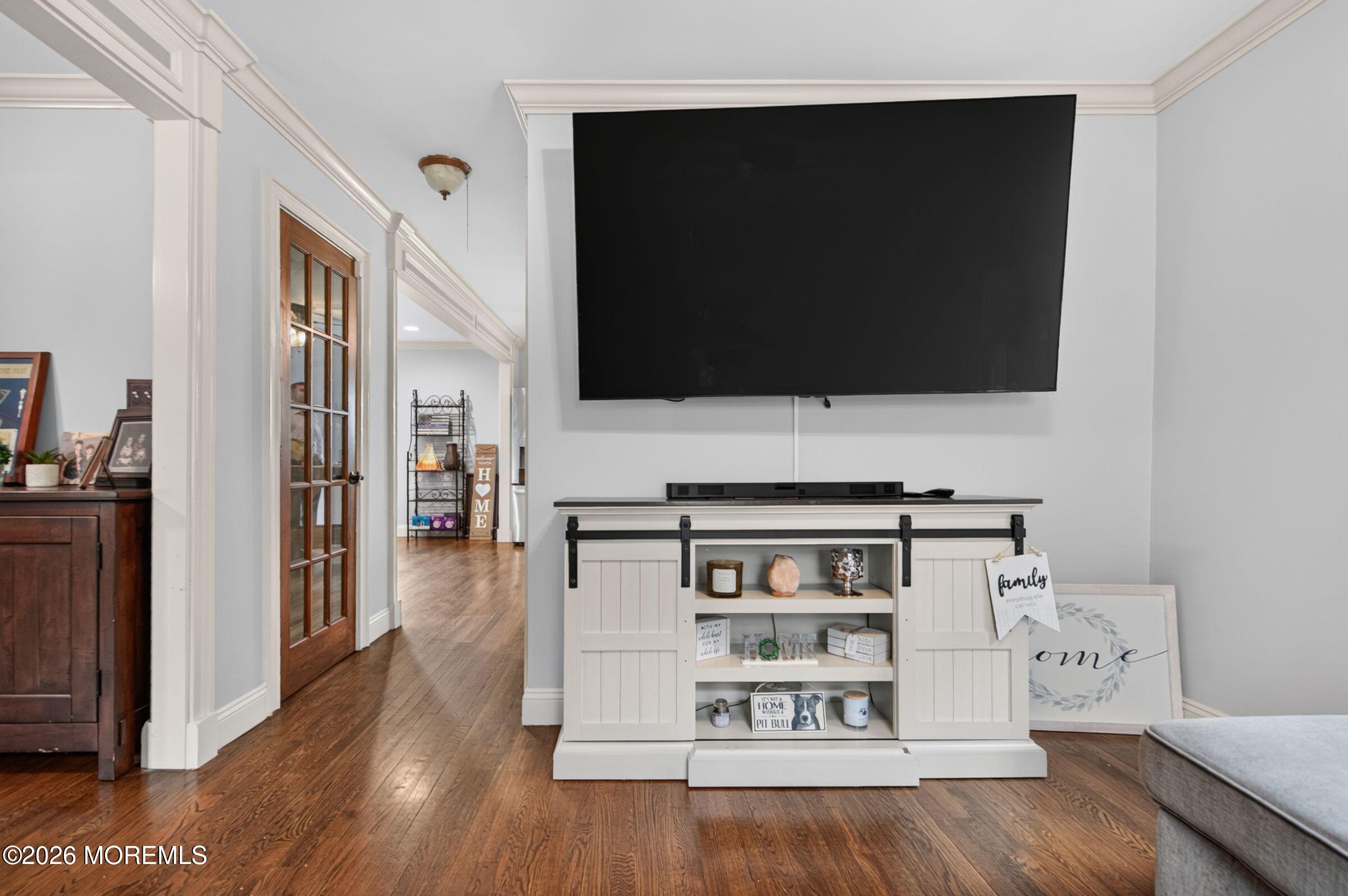 61 Alameda Court Shrewsbury Boro NJ 07702
