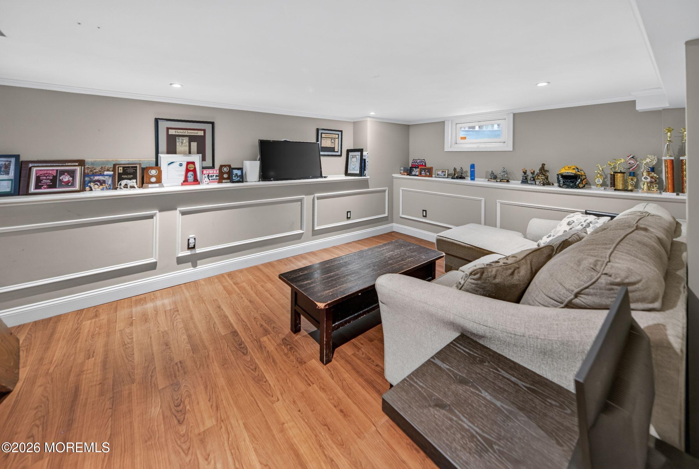 61 Alameda Court Shrewsbury Boro NJ 07702