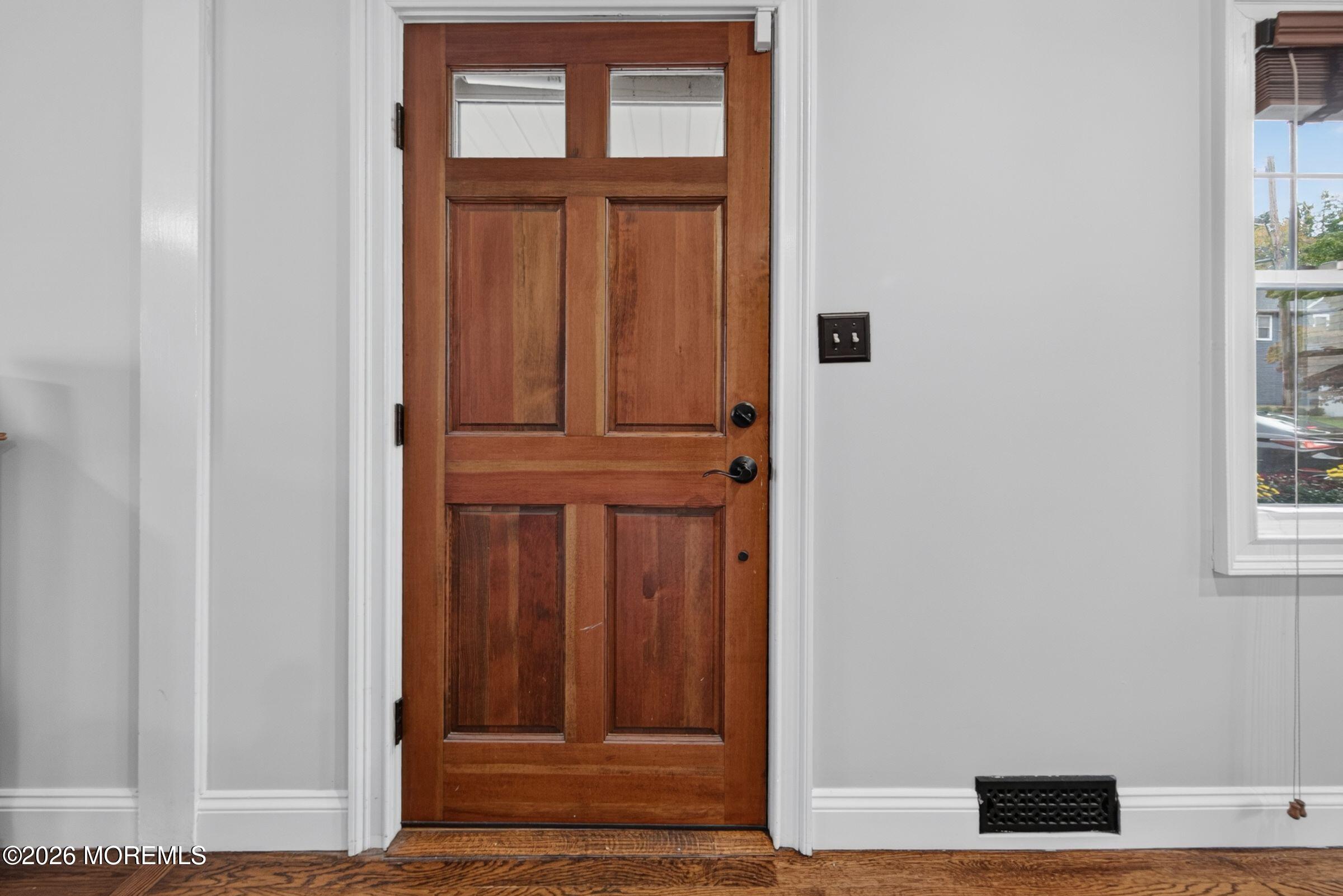 61 Alameda Court Shrewsbury Boro NJ 07702
