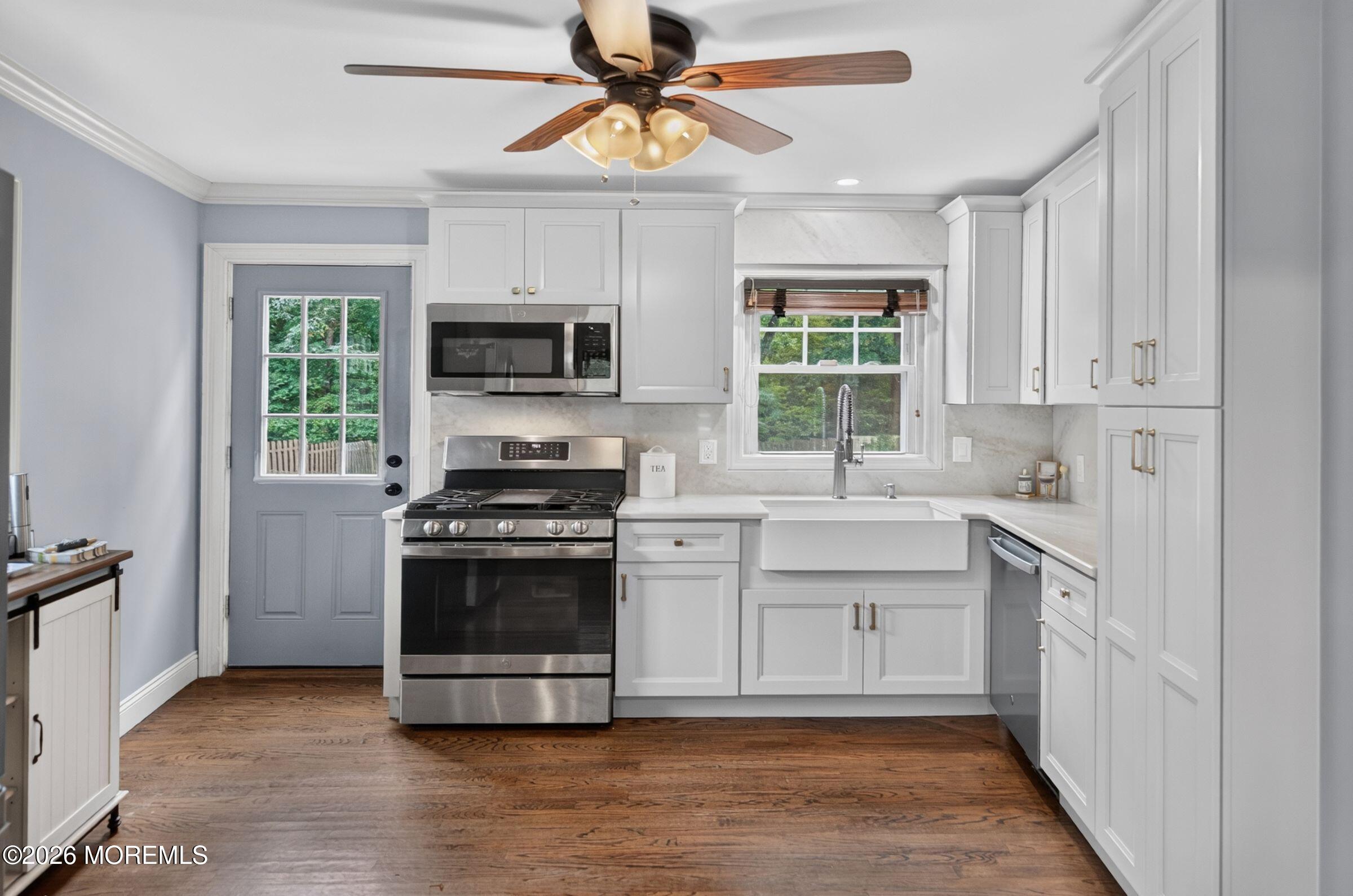 61 Alameda Court Shrewsbury Boro NJ 07702