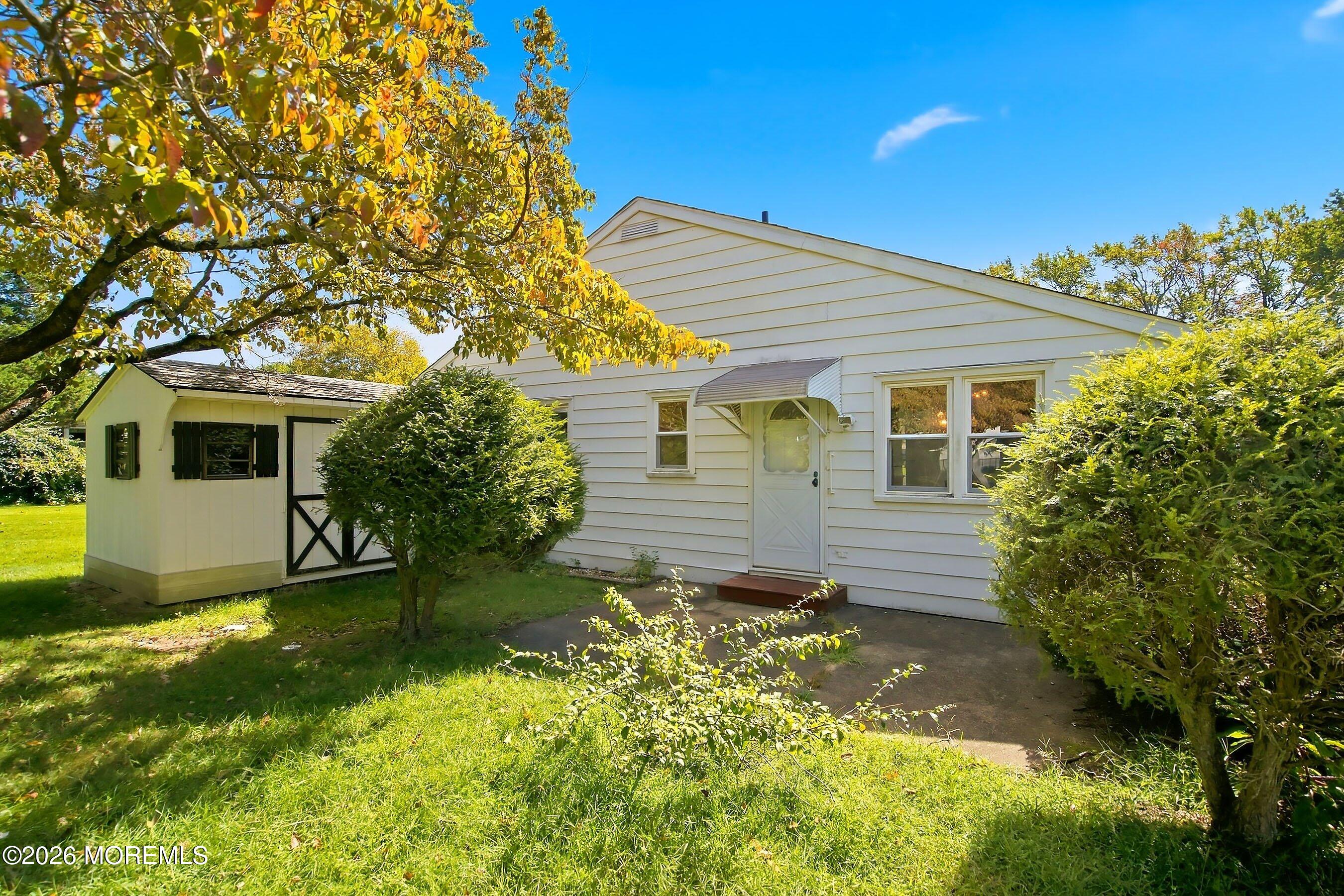 65 Sunflower Lane Toms River NJ 08755