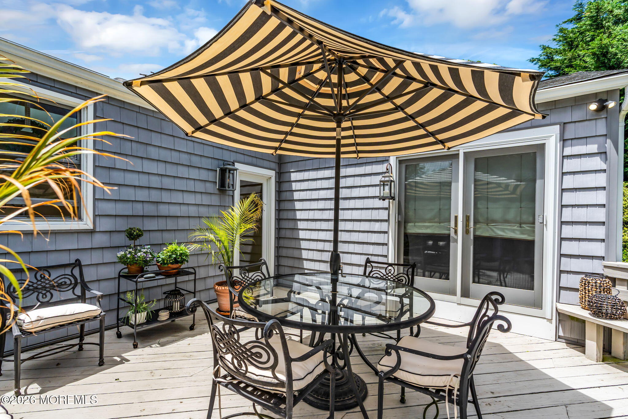 90 Queens Drive S Little Silver NJ 07739