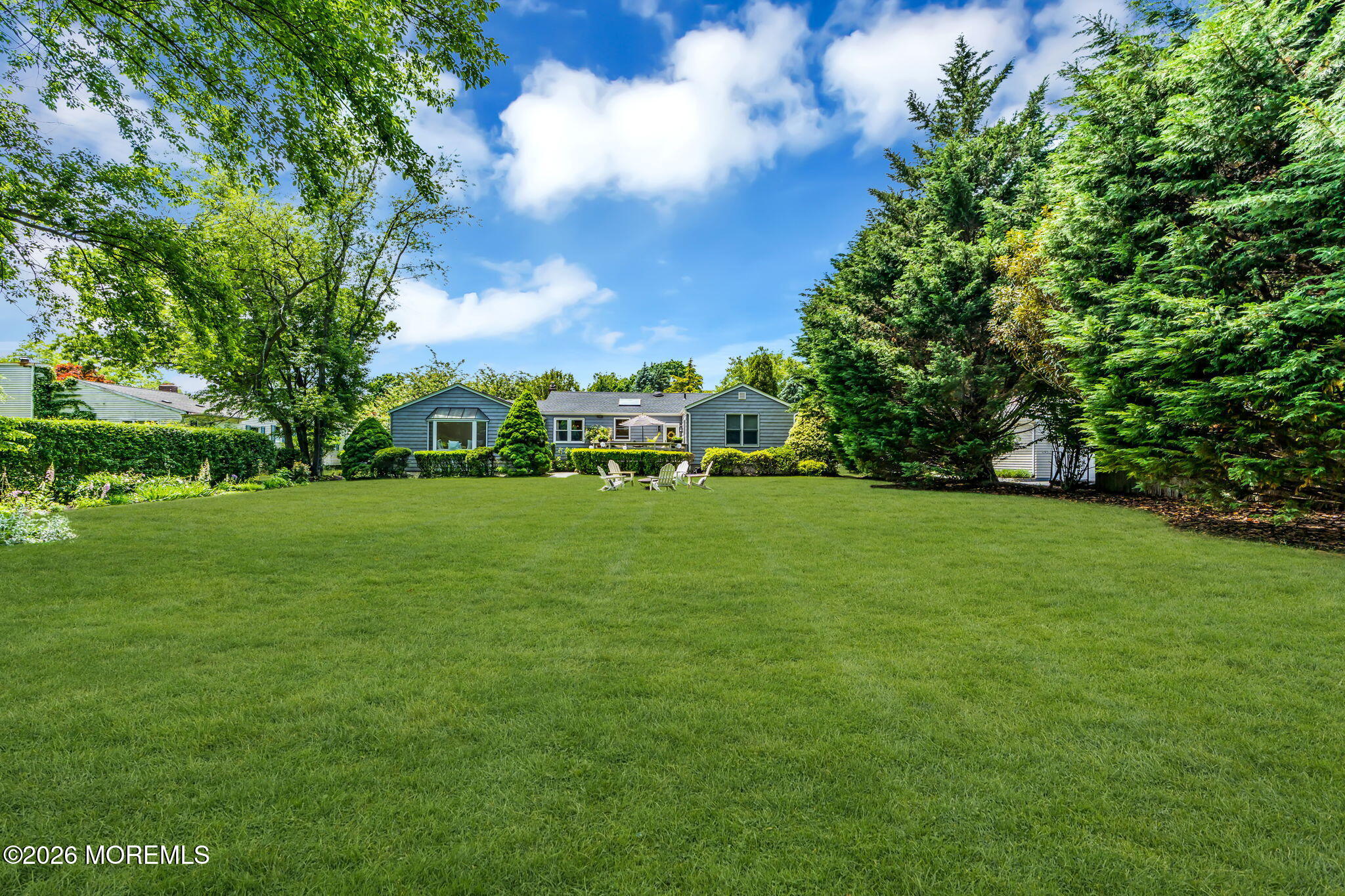 90 Queens Drive S Little Silver NJ 07739