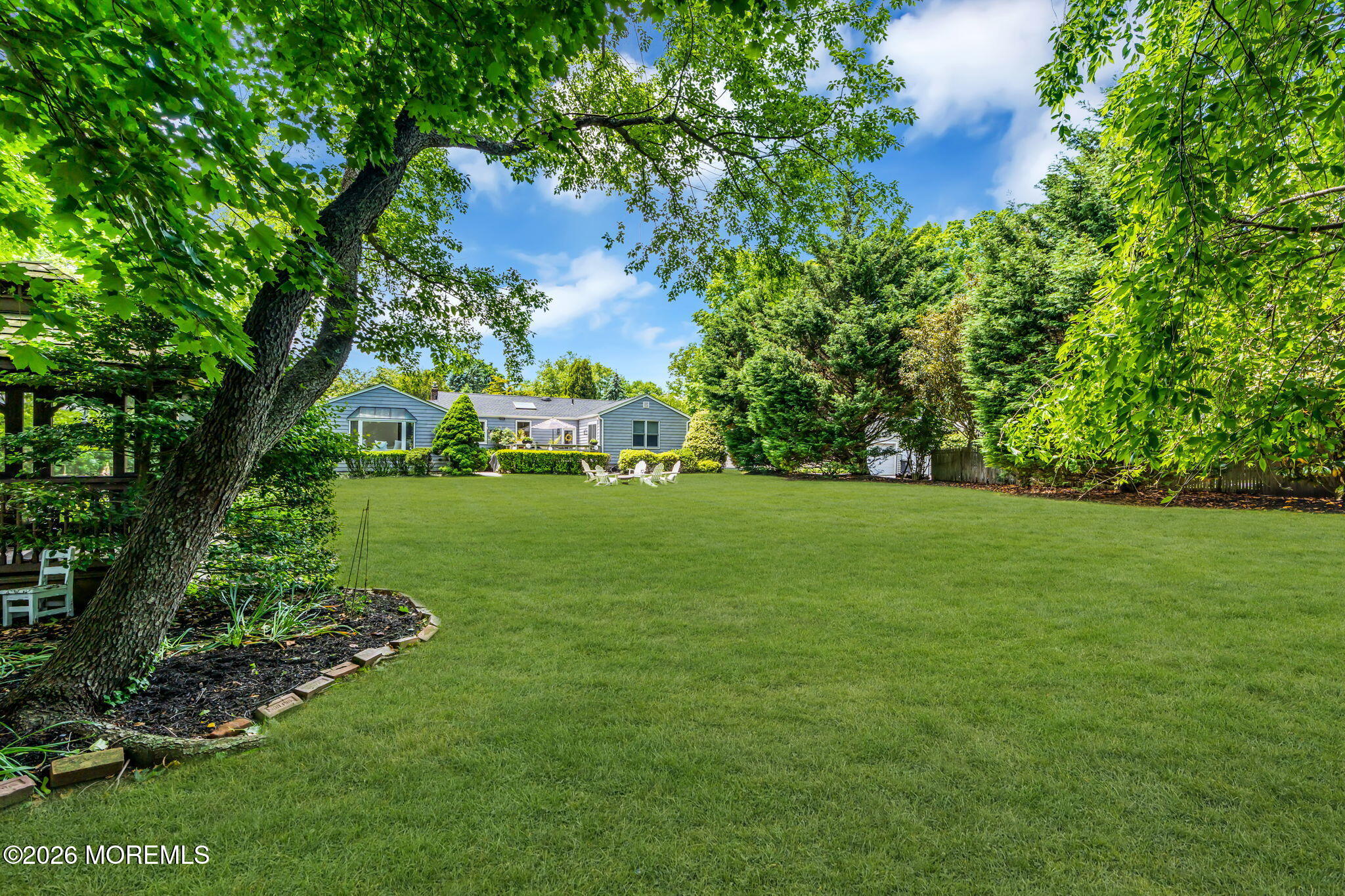 90 Queens Drive S Little Silver NJ 07739