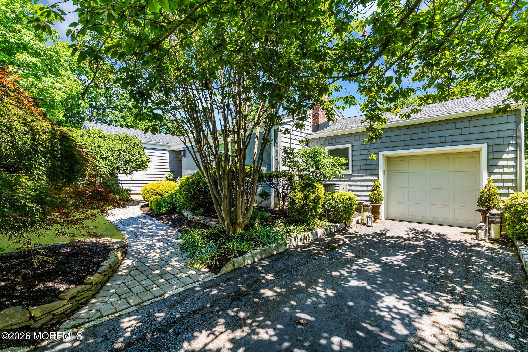 90 Queens Drive S Little Silver NJ 07739