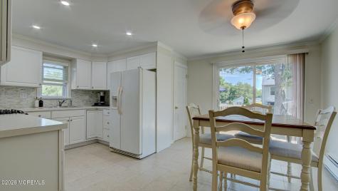 25 Lake Avenue Helmetta NJ 08828