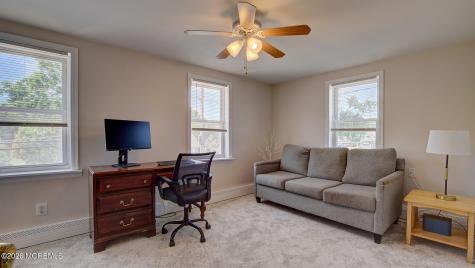 25 Lake Avenue Helmetta NJ 08828