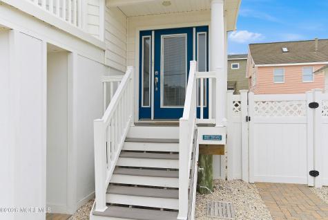 514 N Atlantic Avenue Beach Haven NJ 08008