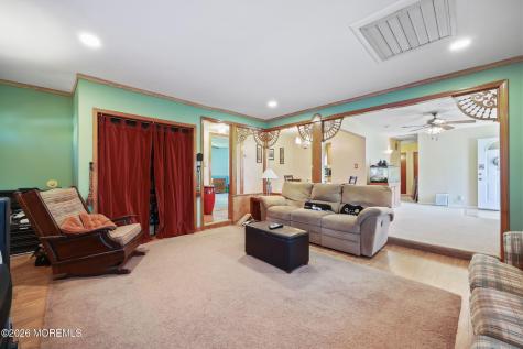 4 Spruce Road Howell NJ 07731