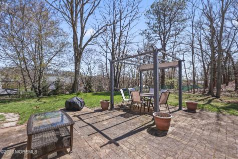 4 Spruce Road Howell NJ 07731