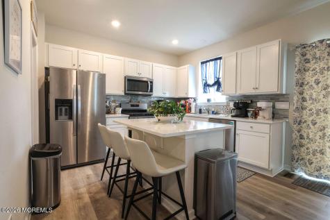 9 Lookout Avenue Barnegat NJ 08005
