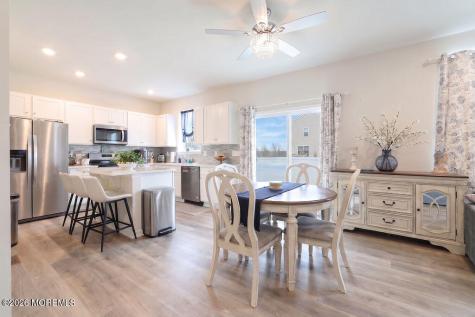 9 Lookout Avenue Barnegat NJ 08005