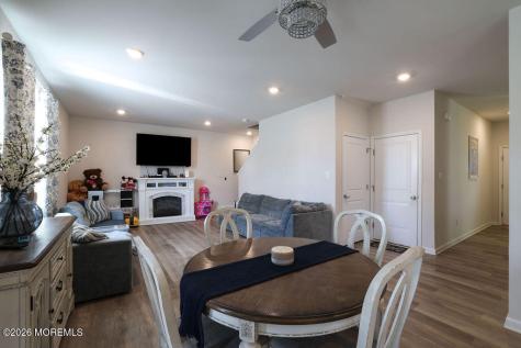9 Lookout Avenue Barnegat NJ 08005