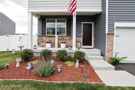 9 Lookout Avenue Barnegat NJ 08005