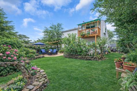 6 Hillcrest Road Manalapan NJ 07726
