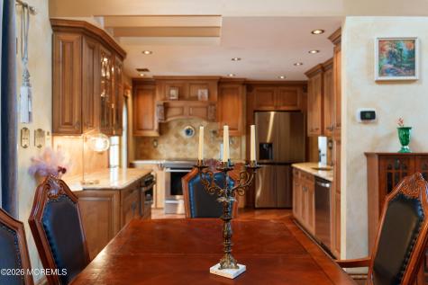 6 Hillcrest Road Manalapan NJ 07726
