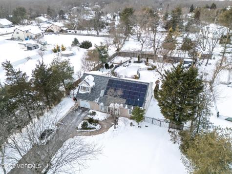 6 Hillcrest Road Manalapan NJ 07726
