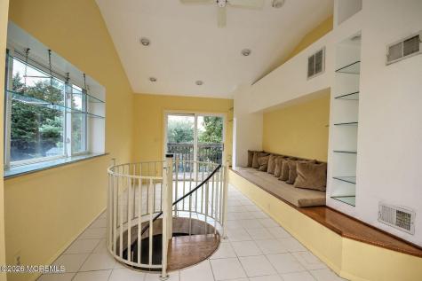 6 Hillcrest Road Manalapan NJ 07726