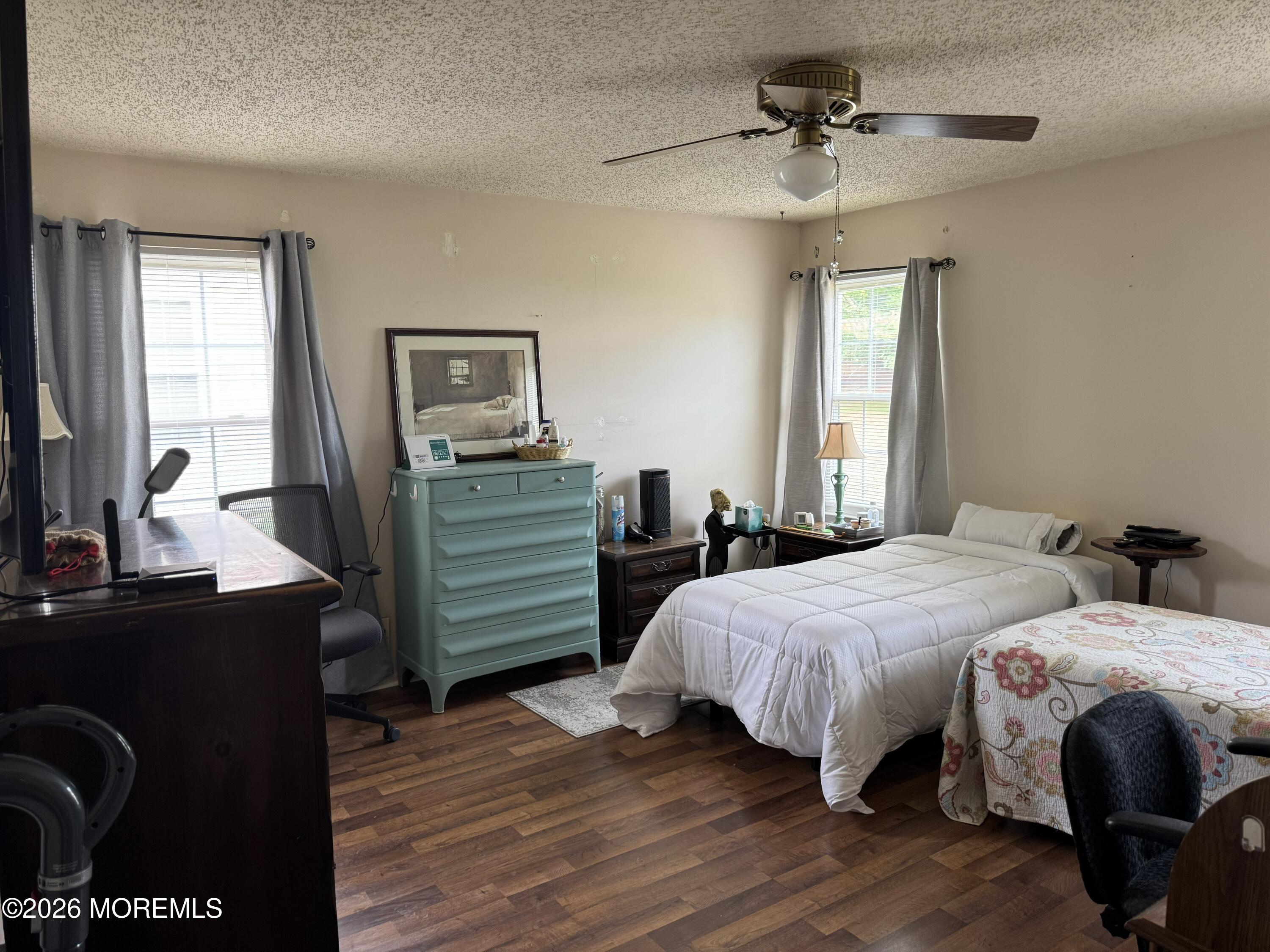 2 Dove Tree Court Barnegat NJ 08005