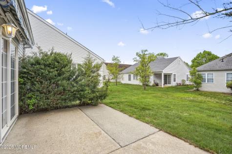 22 Arthur Court Jackson NJ 08527