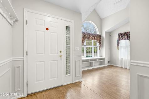 22 Arthur Court Jackson NJ 08527