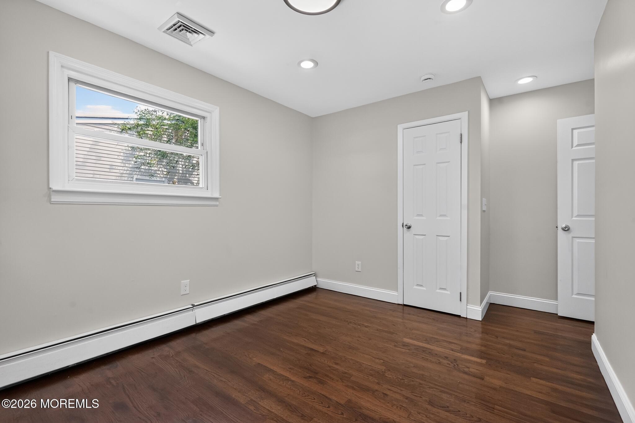 877 Egret Drive Toms River NJ 08753