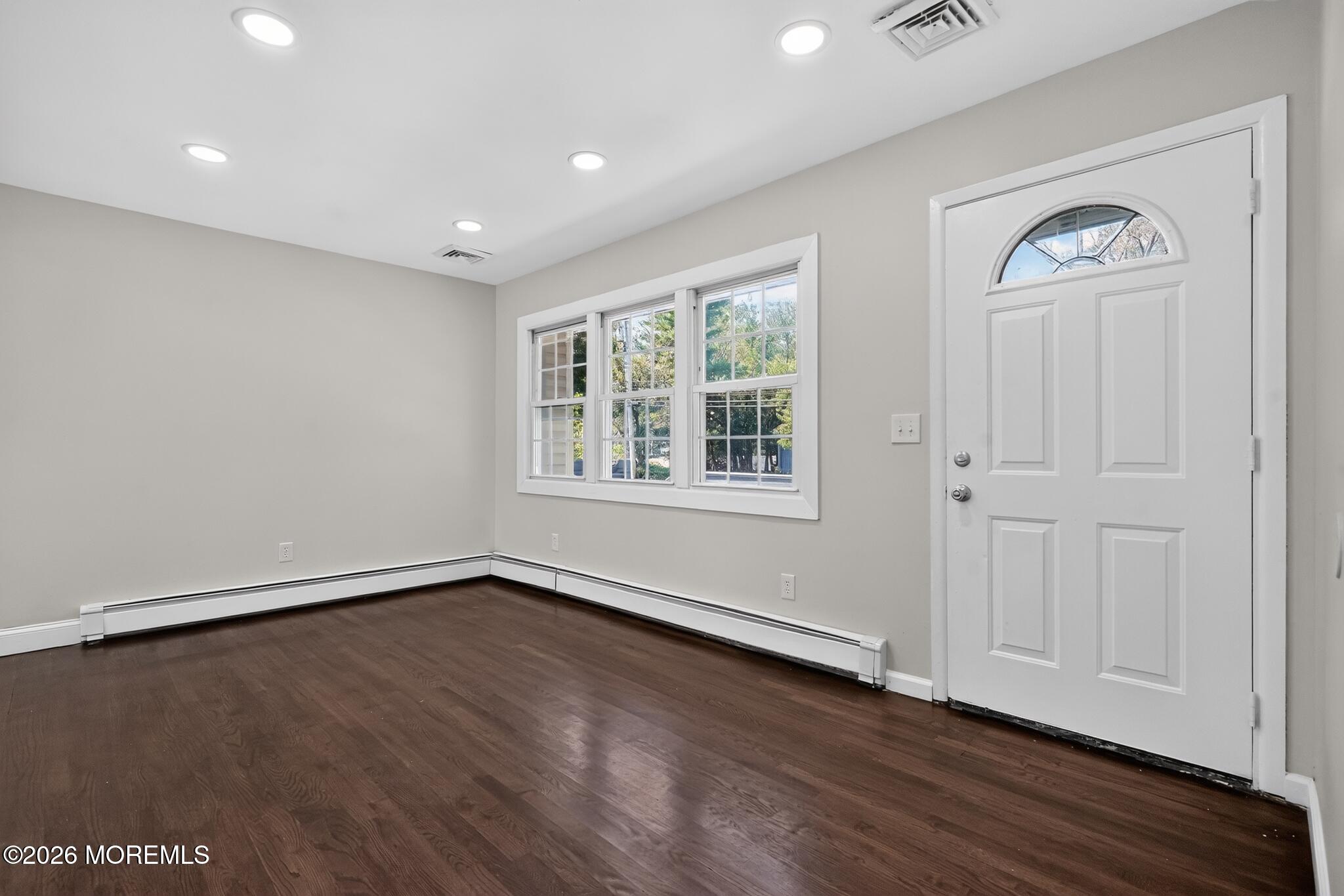 877 Egret Drive Toms River NJ 08753