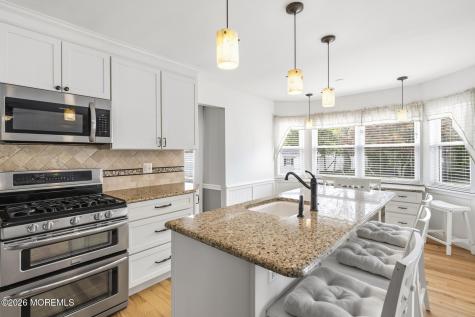 981 Feathertree Drive Toms River NJ 08753