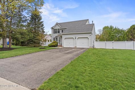 981 Feathertree Drive Toms River NJ 08753