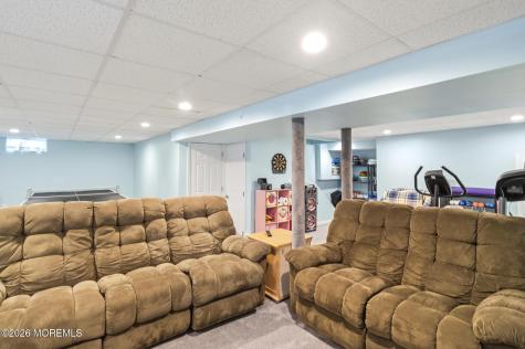 981 Feathertree Drive Toms River NJ 08753